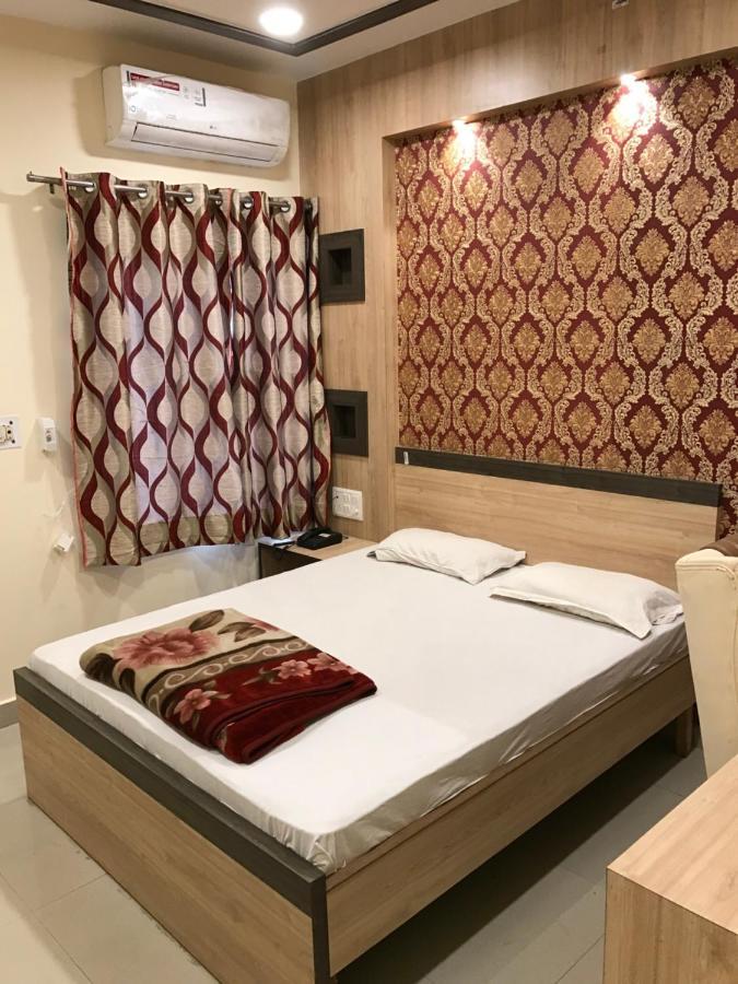 Hotel Natraj Bulandshahr Luaran gambar