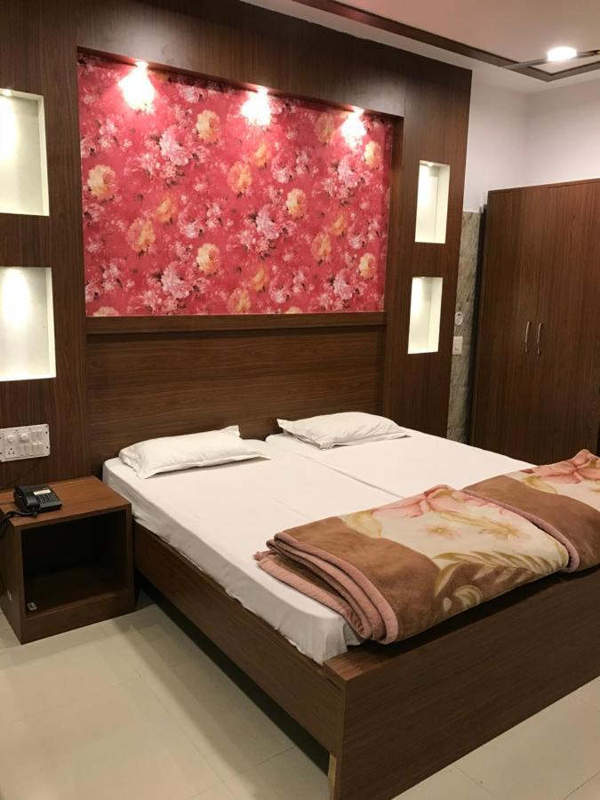 Hotel Natraj Bulandshahr Luaran gambar